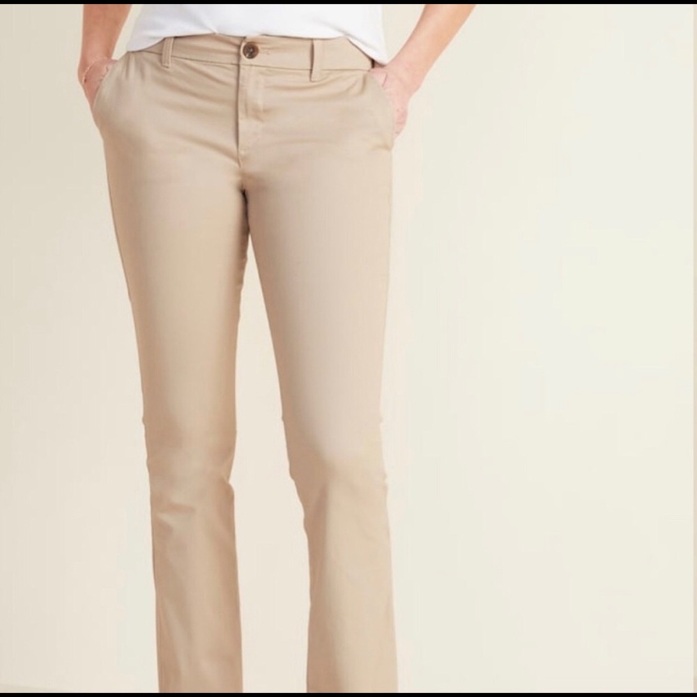 ⬇️Old Navy The Diva Khaki/Tan Pants Size 16